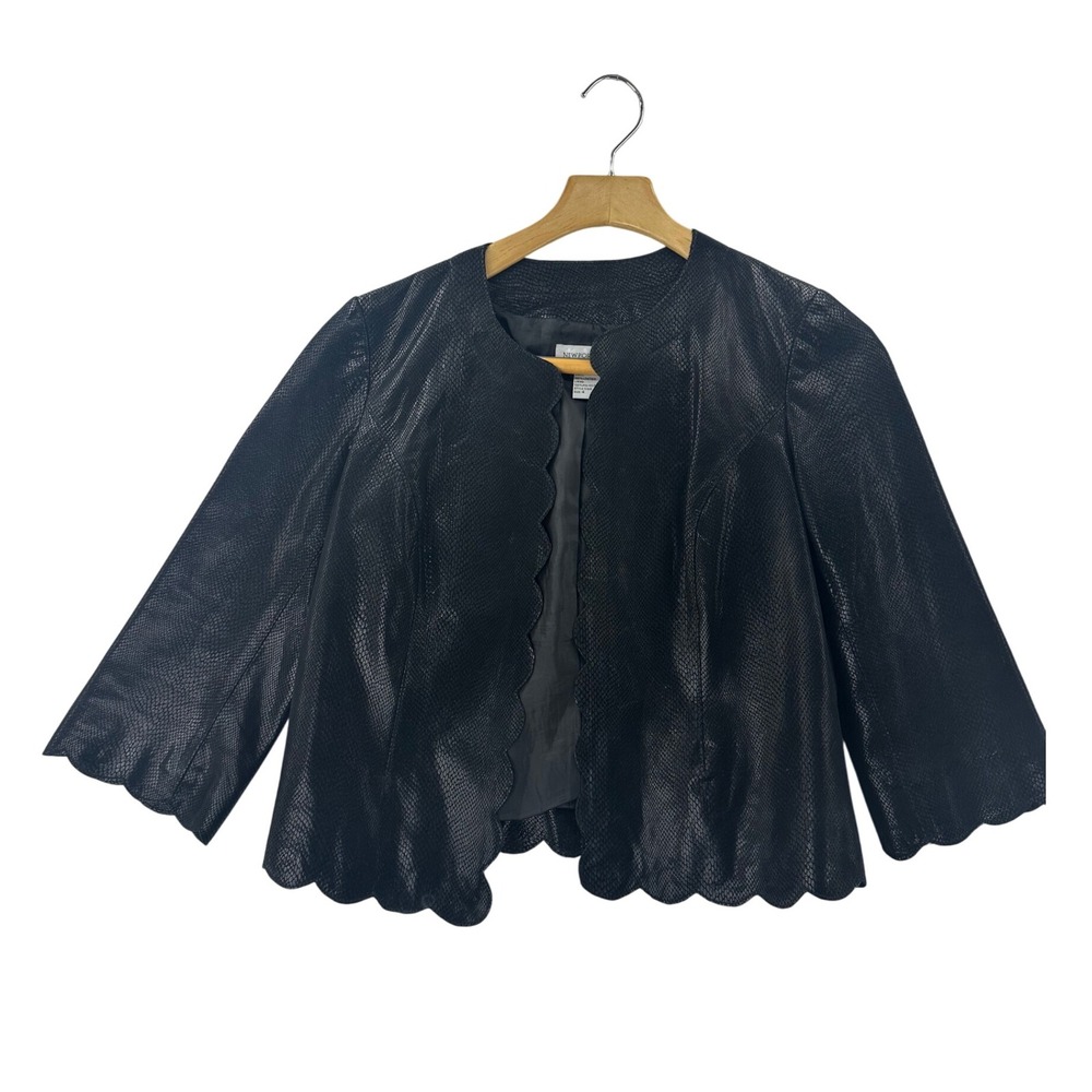 Newport News Black Leather Snake Embossed Scalloped Edge Cropped Jacket Size 4